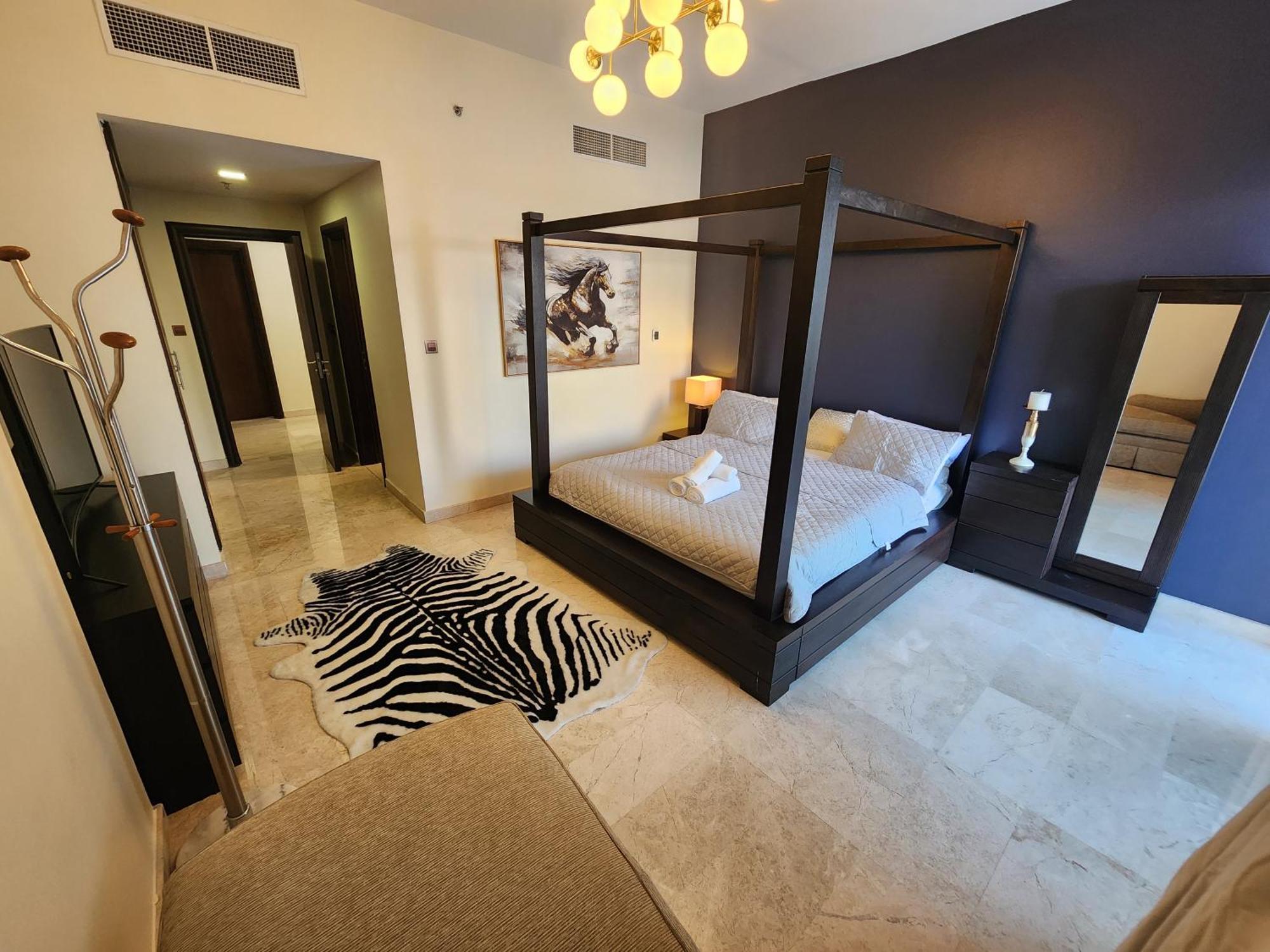 Apartment Modern Spacious 3-bedroom Maid's With Marina Views Dubai