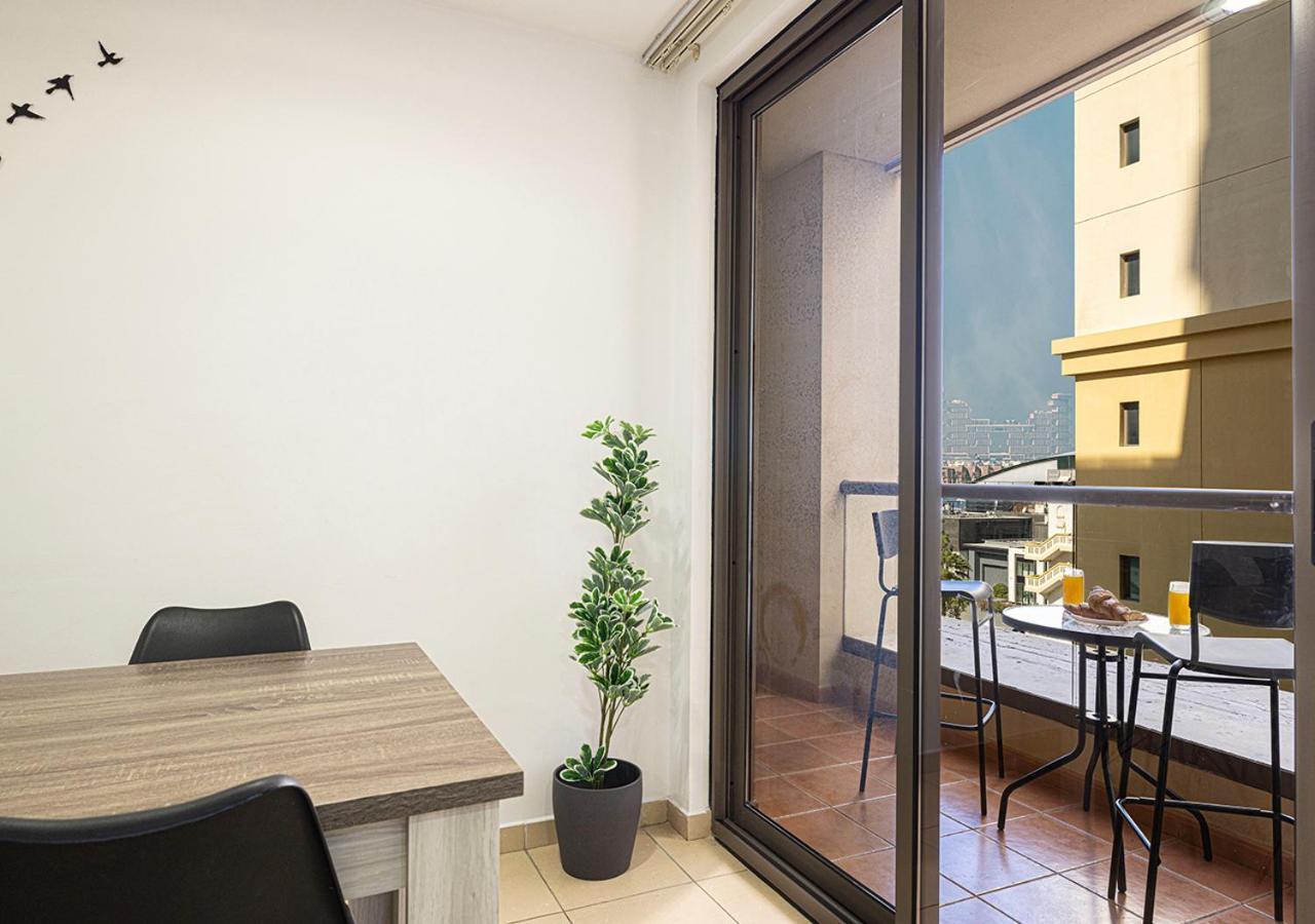 2 Min Walk To Jbr & Marina - Sea View Apartment