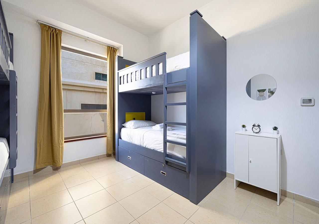 2 Min Walk To Jbr & Marina - Sea View Apartment Dubai