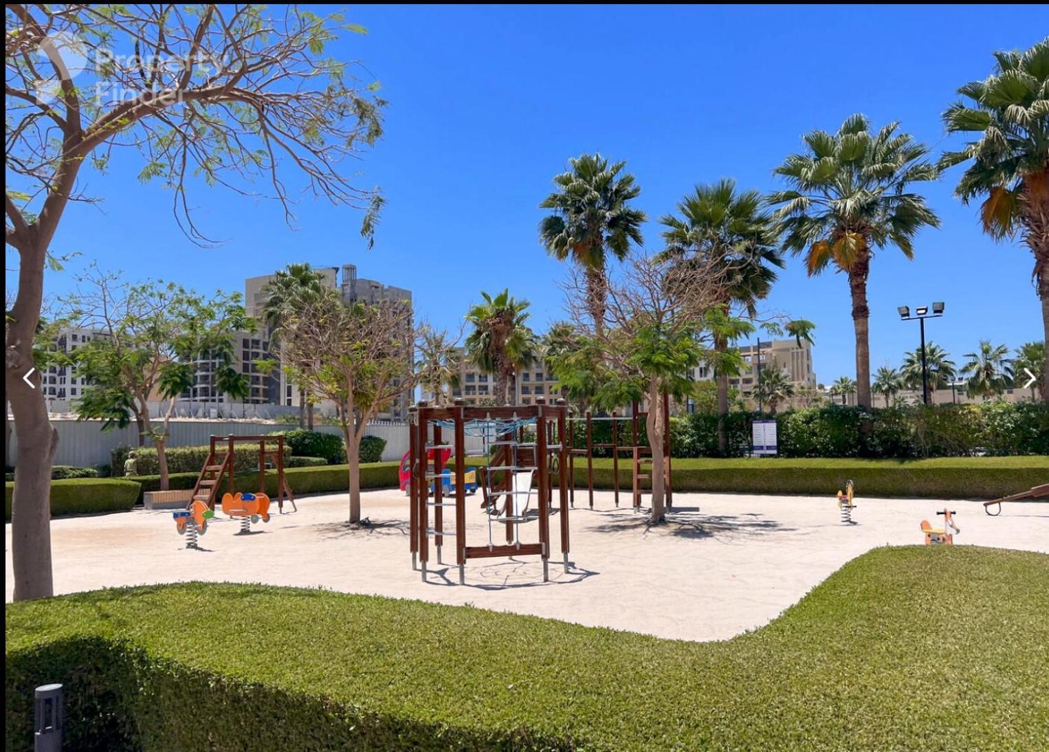 Chic 1br Iris Amber Al Jaddaf Dubai