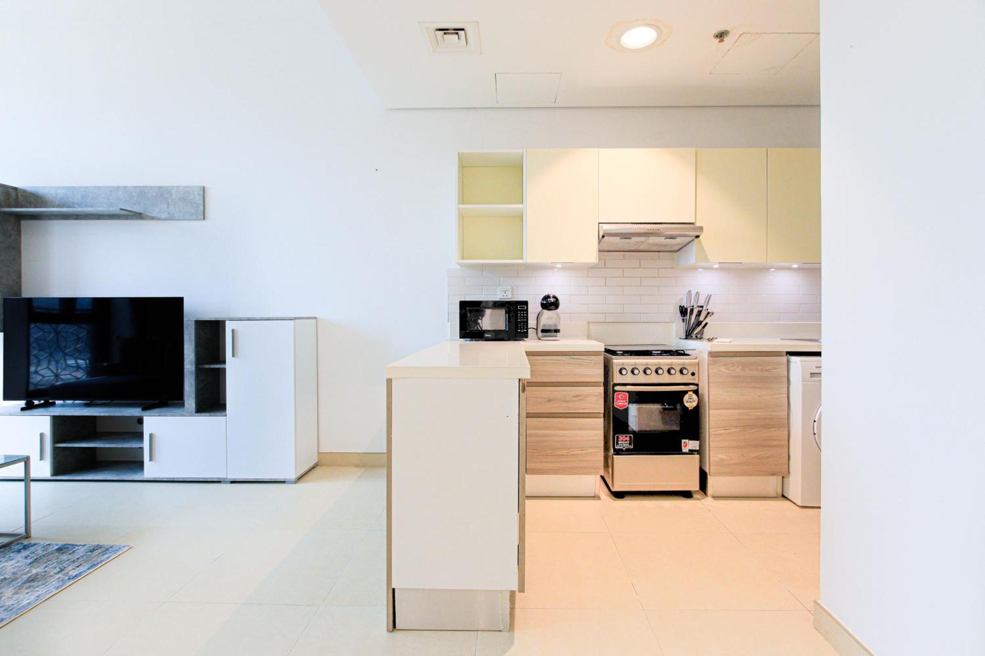 Chic 1br Iris Amber Al Jaddaf Apartment *