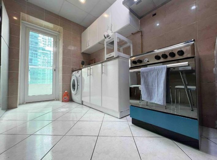 Private In 3 Bedroom Skynest Homes Marina Pinnacle Guest house Dubai