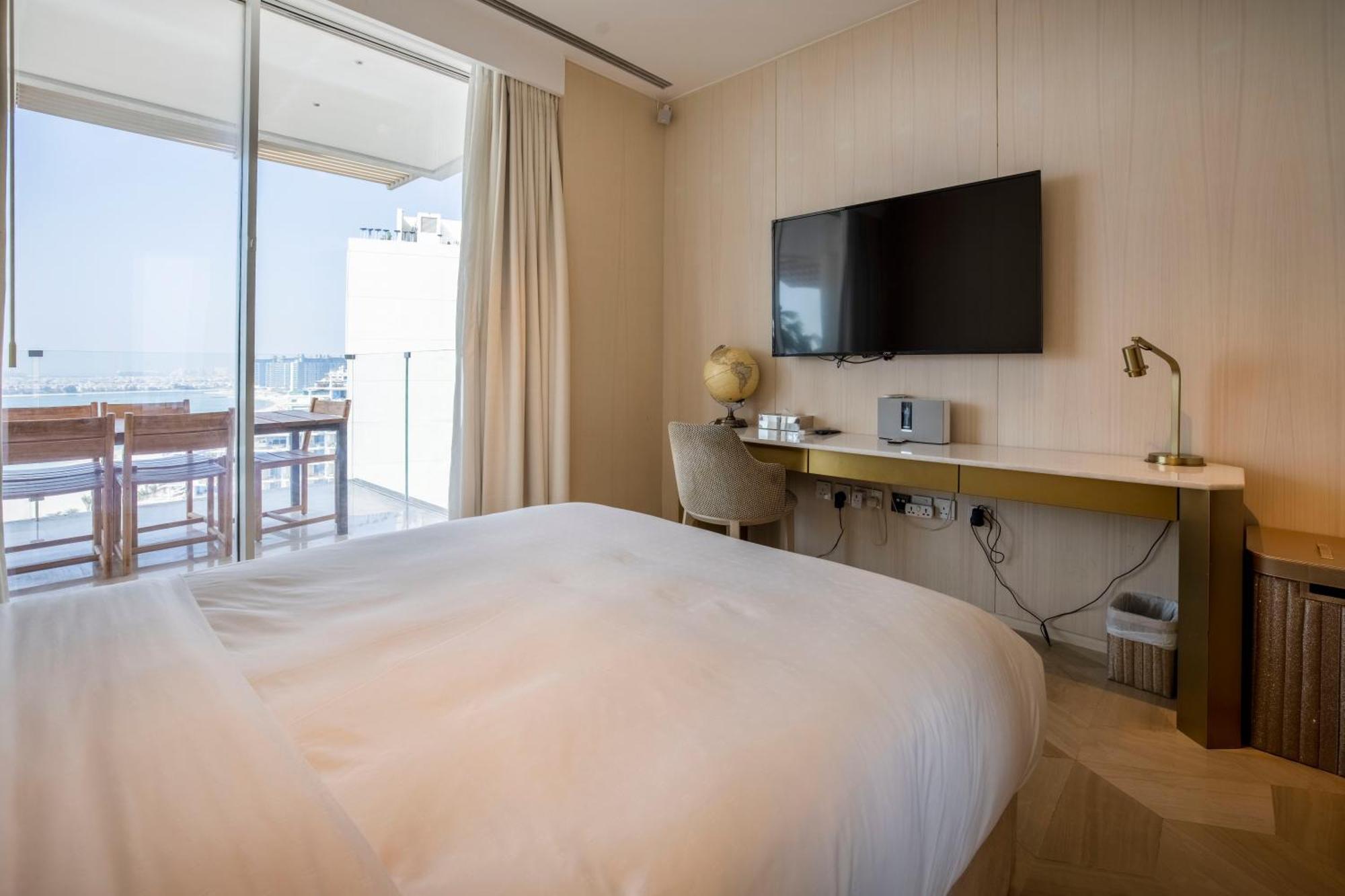 Five Palm Luxury Penthouse Full Marina View & Private Pool * Dubai