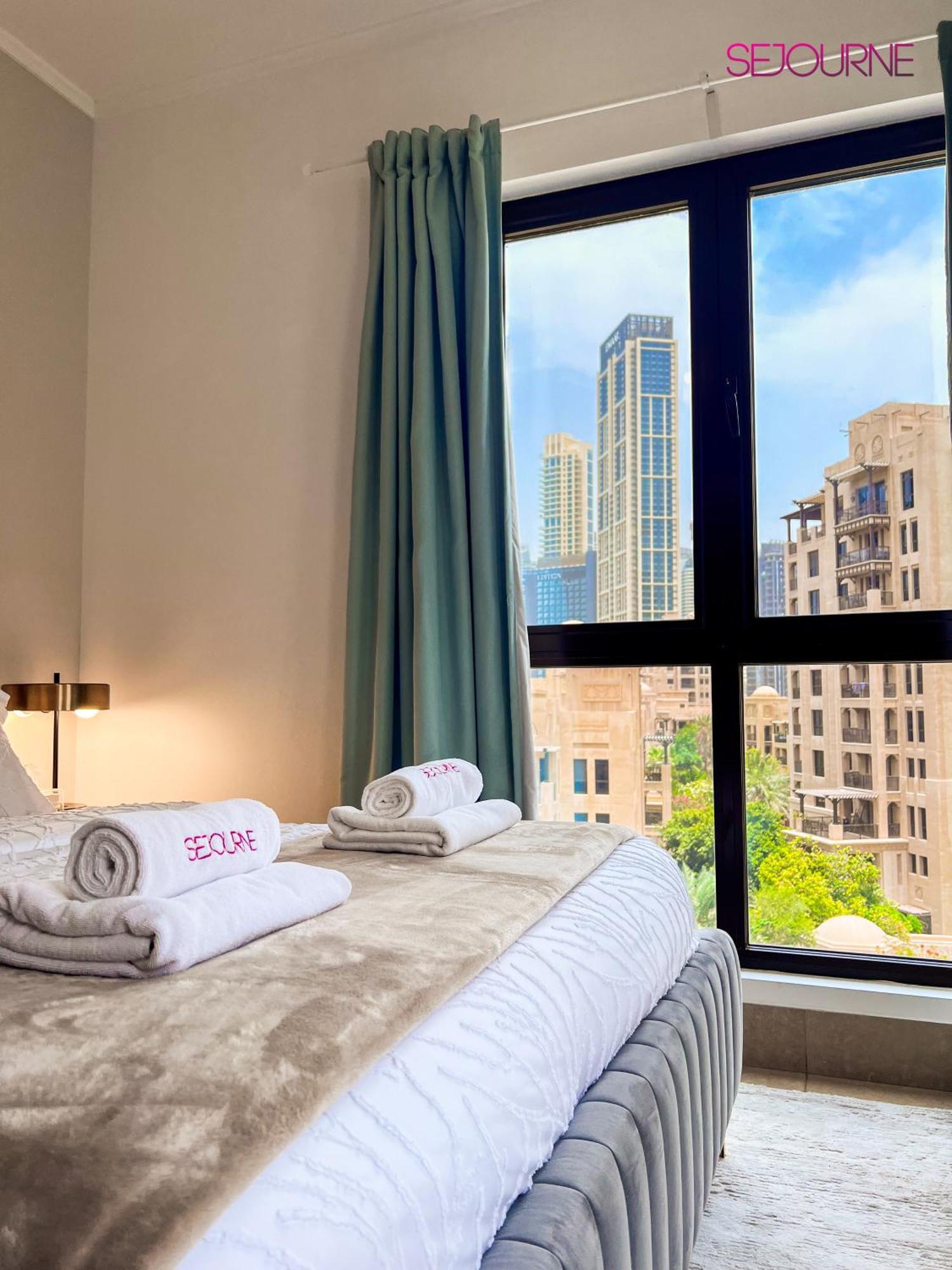 Mot45 2br Downtown W Full Burj Khalifa View Daire