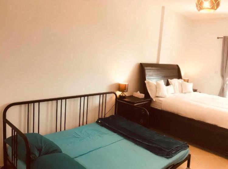 Apartment Royal Marina *
