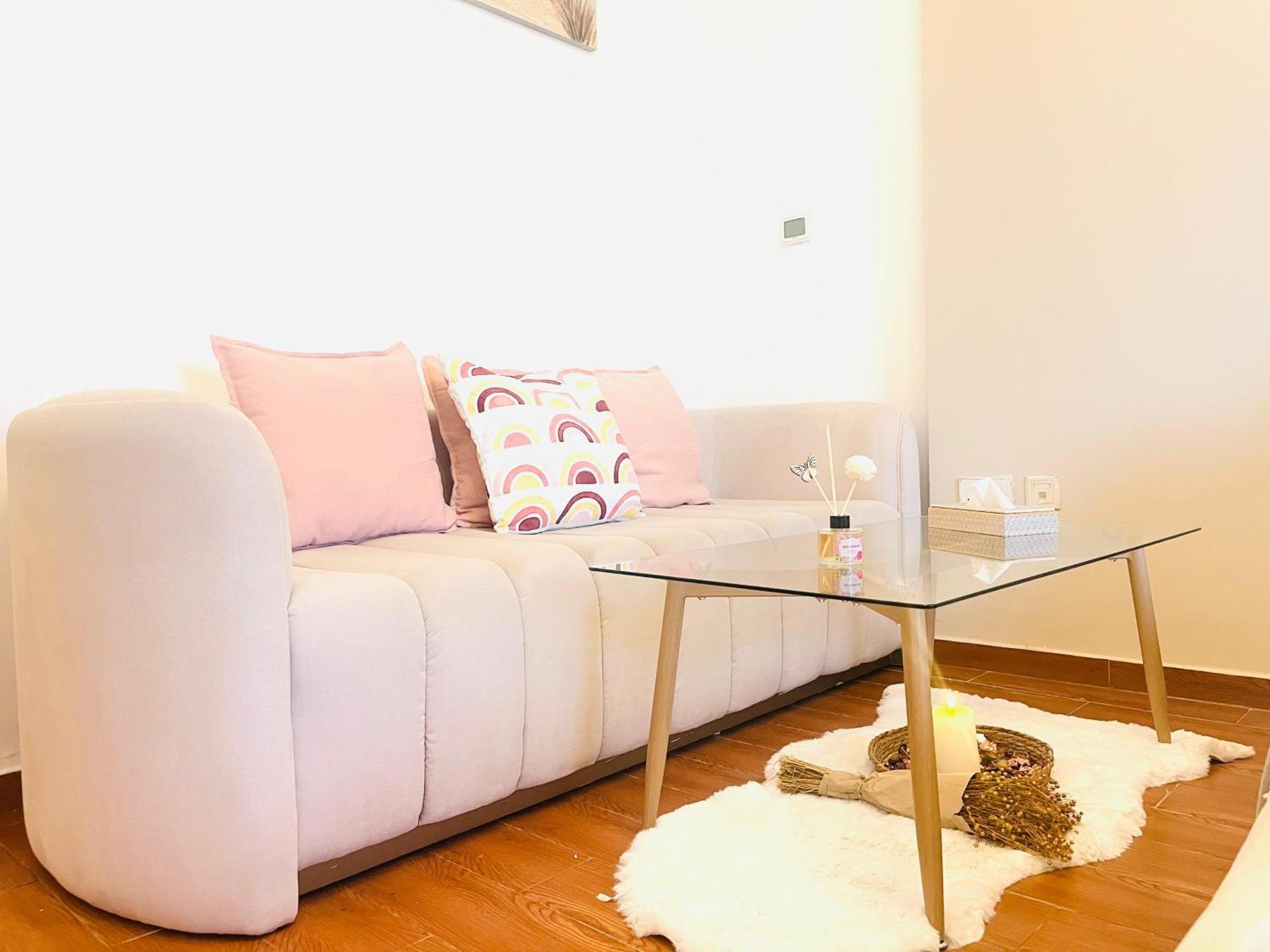 Aesthetically Designed Lavish Apt, Near Marina * Dubai