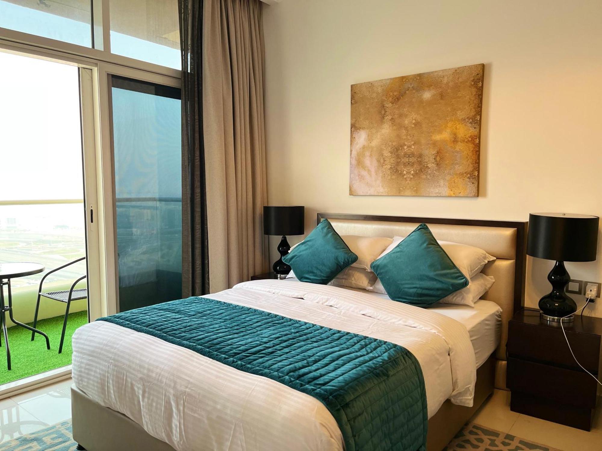 Floor Luxurious In Jvc, Near Marina Apartment