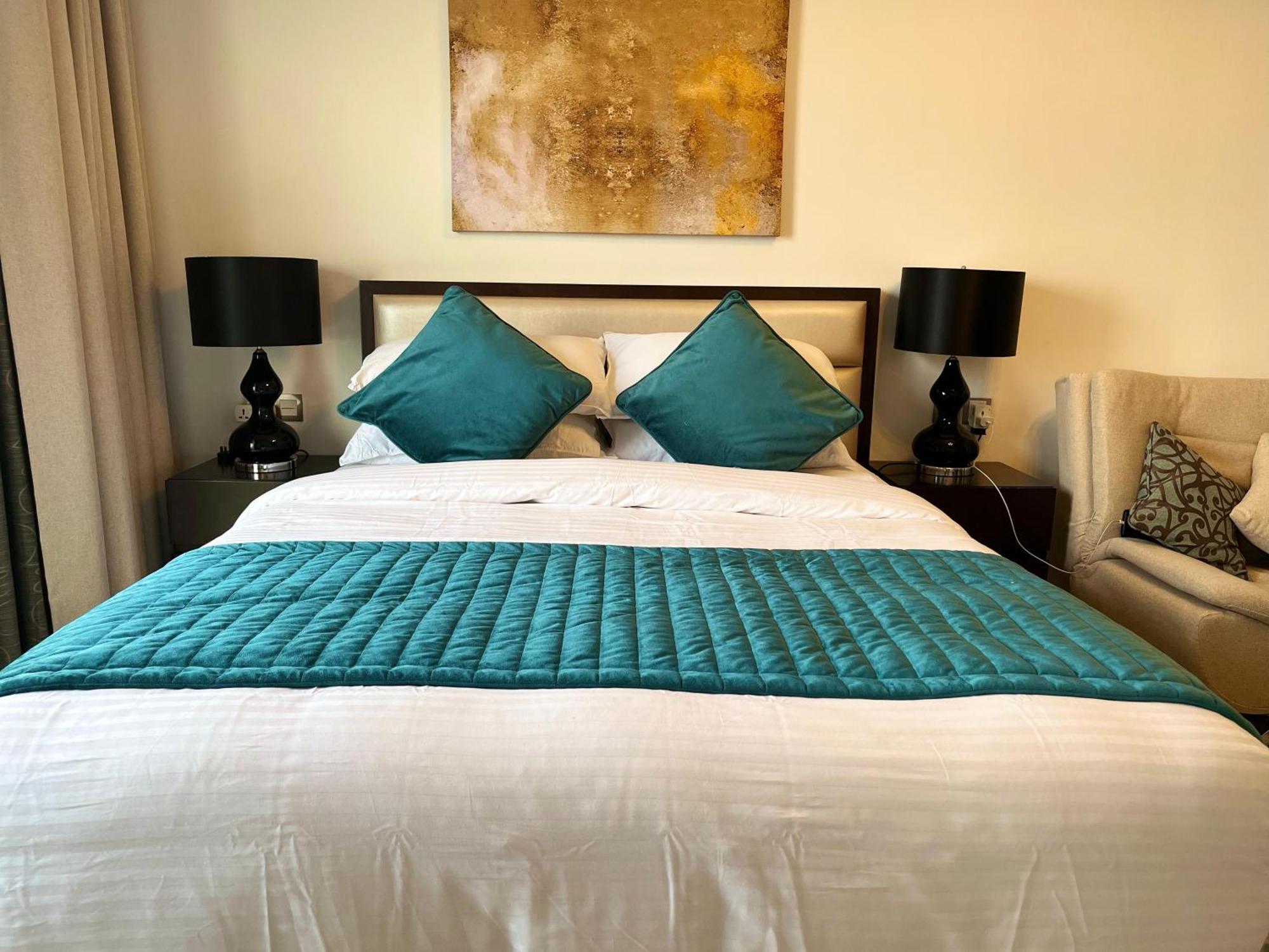 Apartment Floor Luxurious In Jvc, Near Marina Dubai
