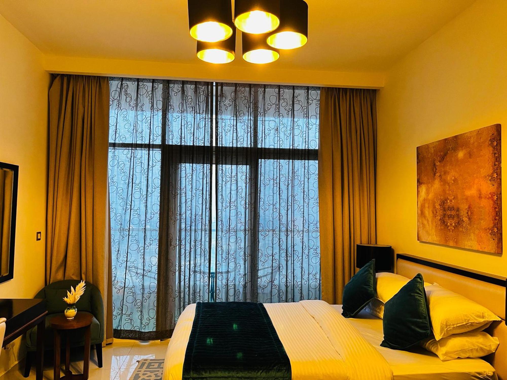 Apartment Floor Luxurious In Jvc, Near Marina Dubai