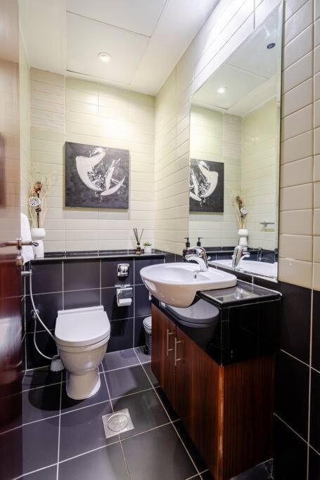 Elegant In Marina, Large 1br In Marina Heights *