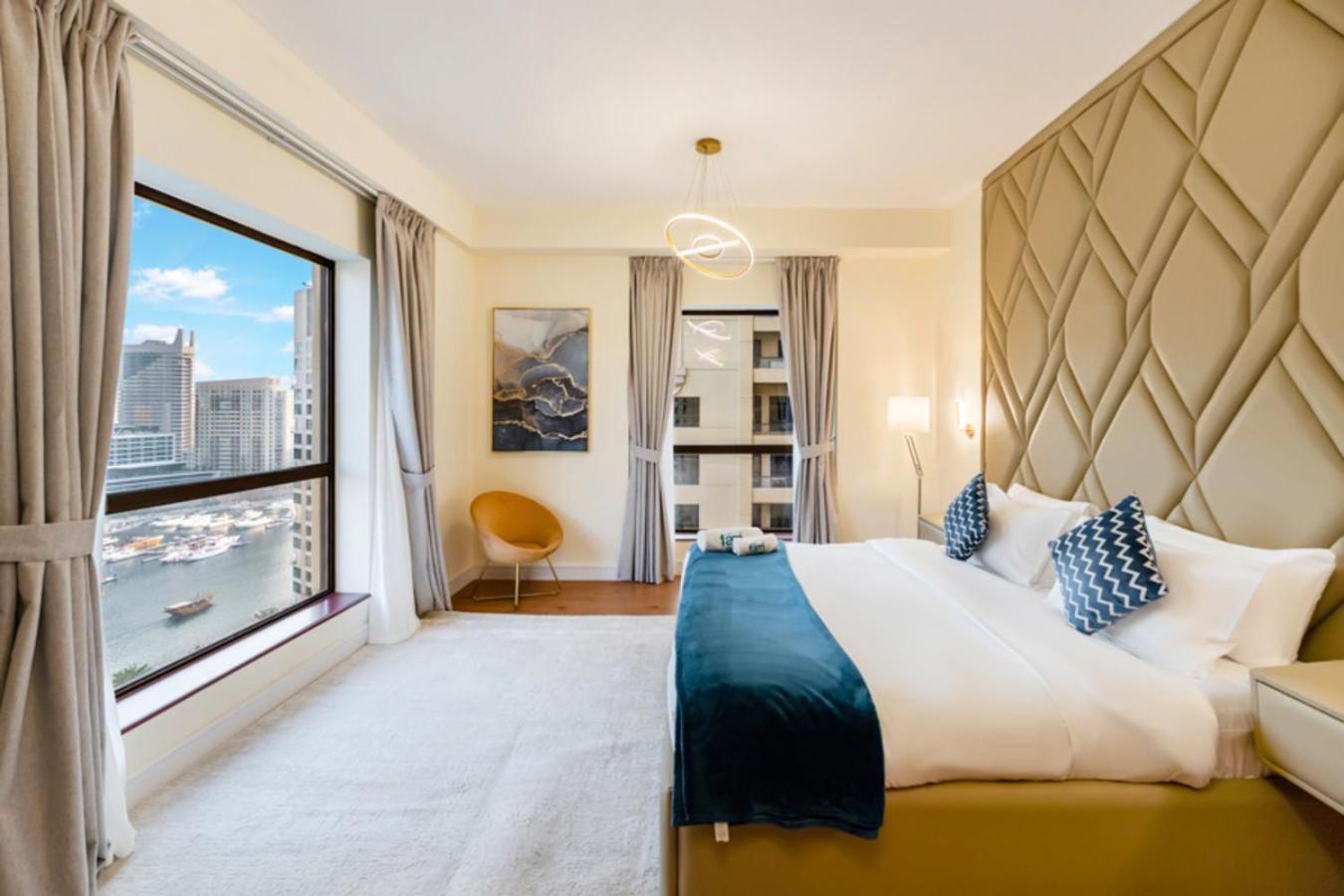 Fam Living - Bahar Jbr 2br Apartment