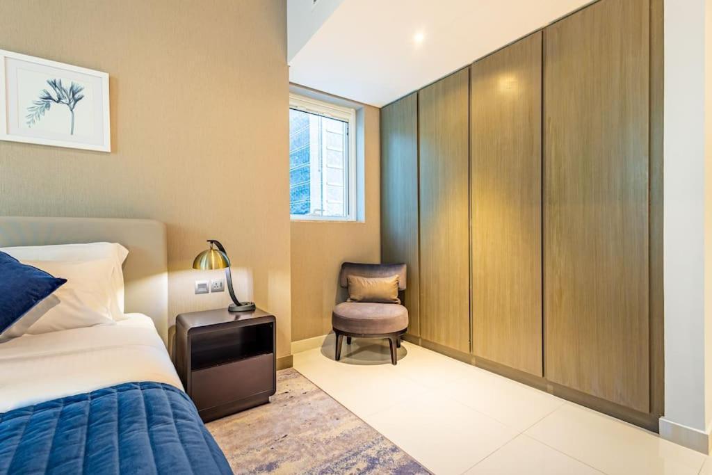 Spacious With Pool - Canal & Burj Views *