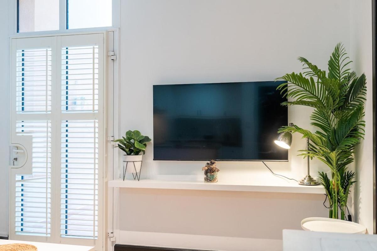 Relaxing Awesome 1-bedroom In Jvc Apartment Dubai