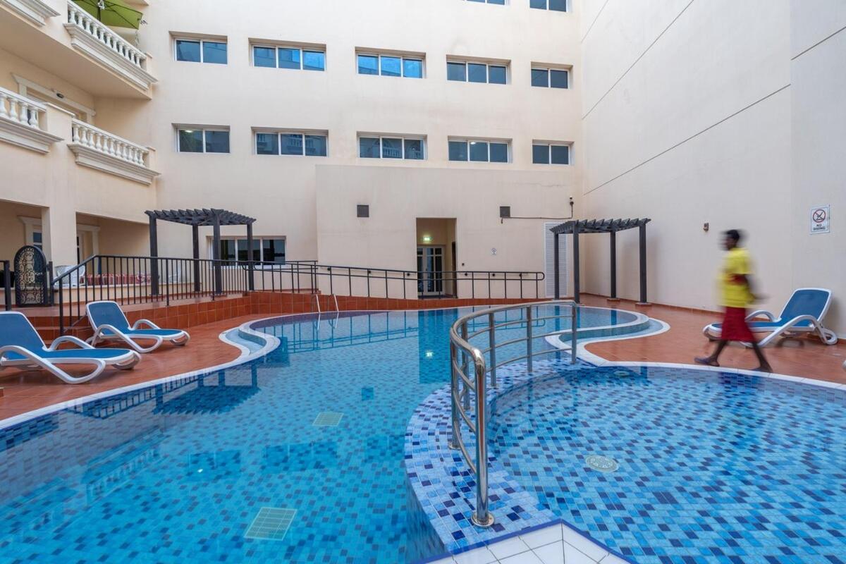 Relaxing Awesome 1-bedroom In Jvc