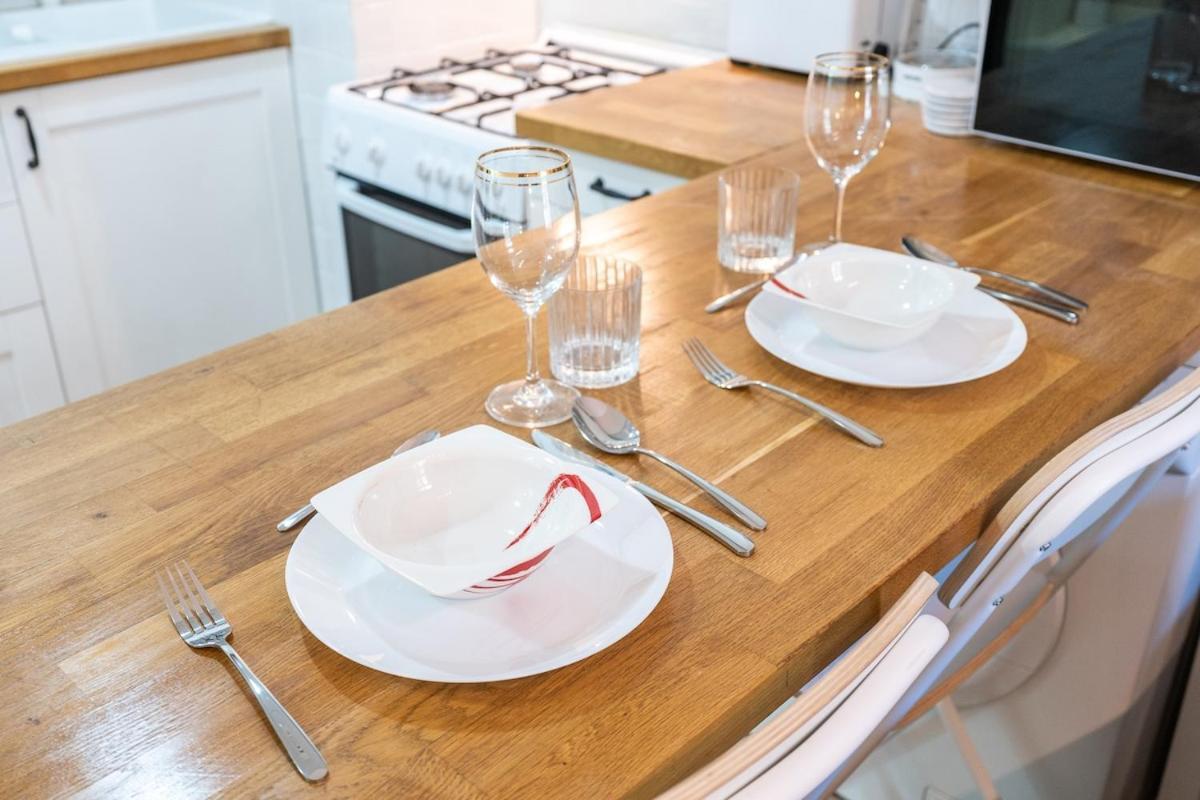 Relaxing Awesome 1-bedroom In Jvc Apartment *