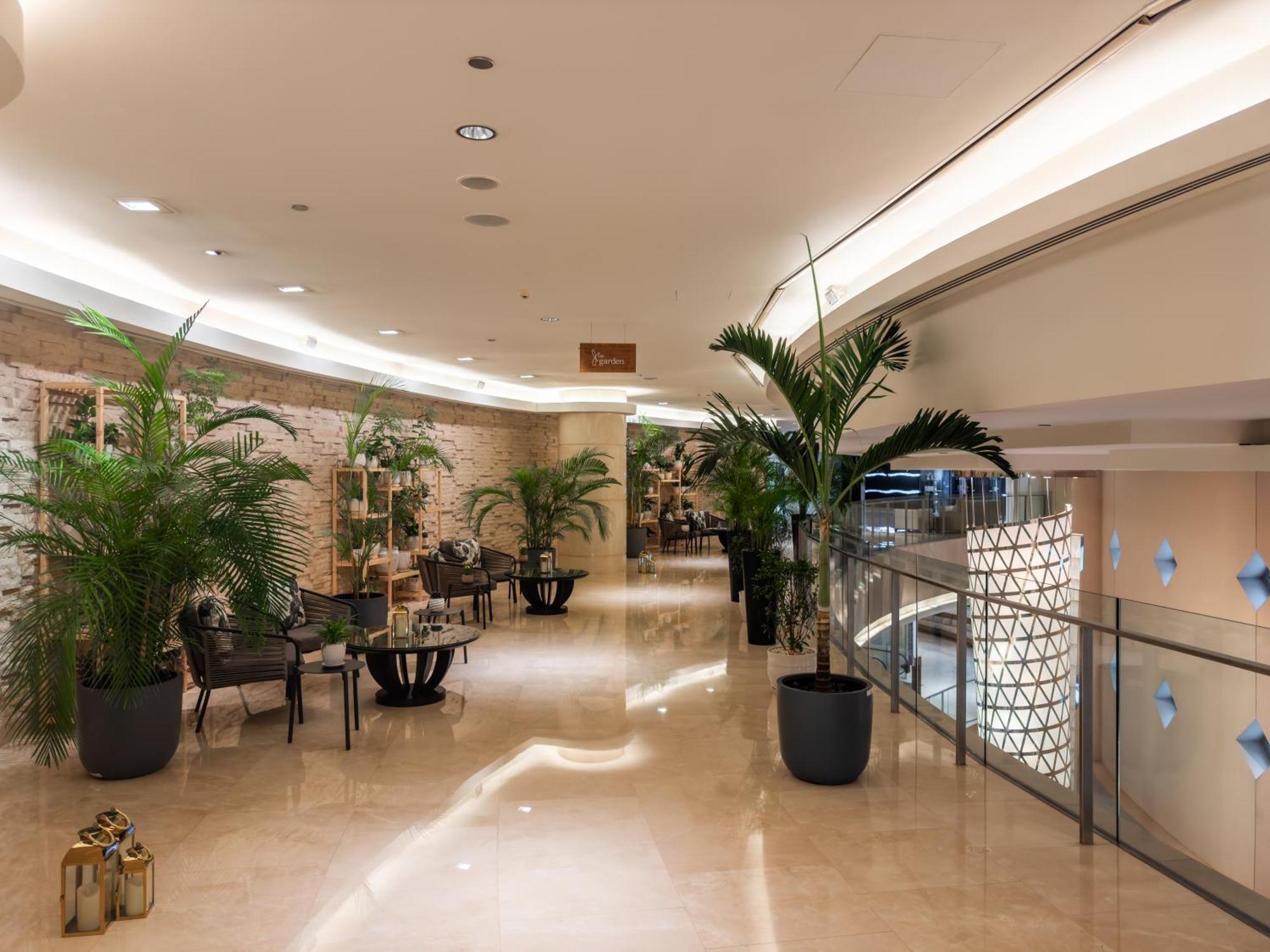 In Address Marina Residences Connected To Marina Mall