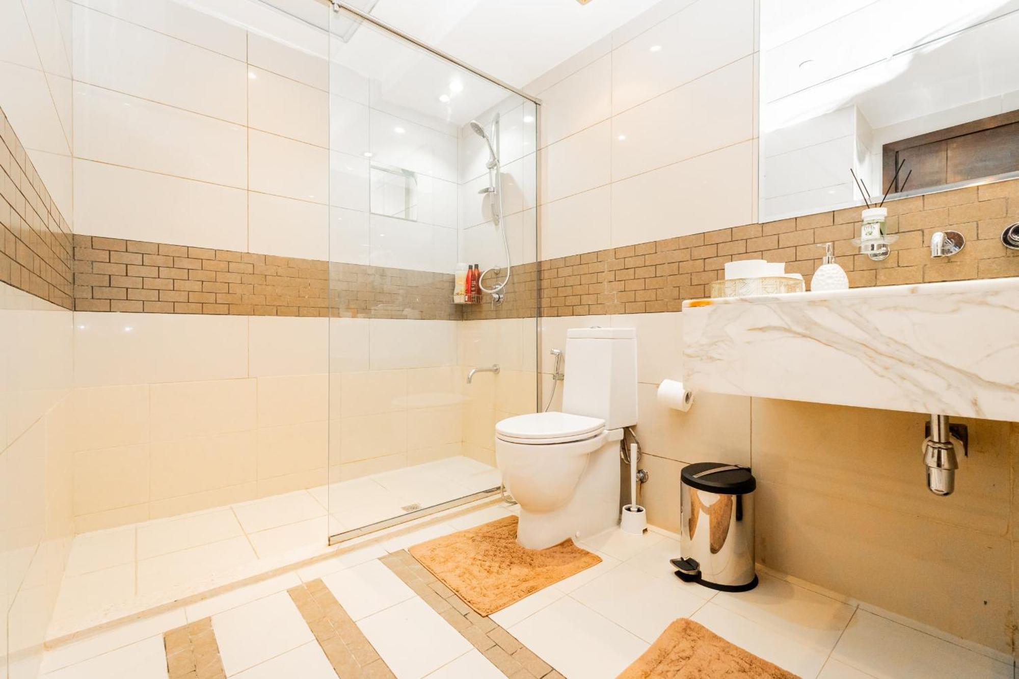Apartment Luxury 1br In Bonaire Tower - Stunning Marina View & Five-star Amenities, Managed By Think Realty