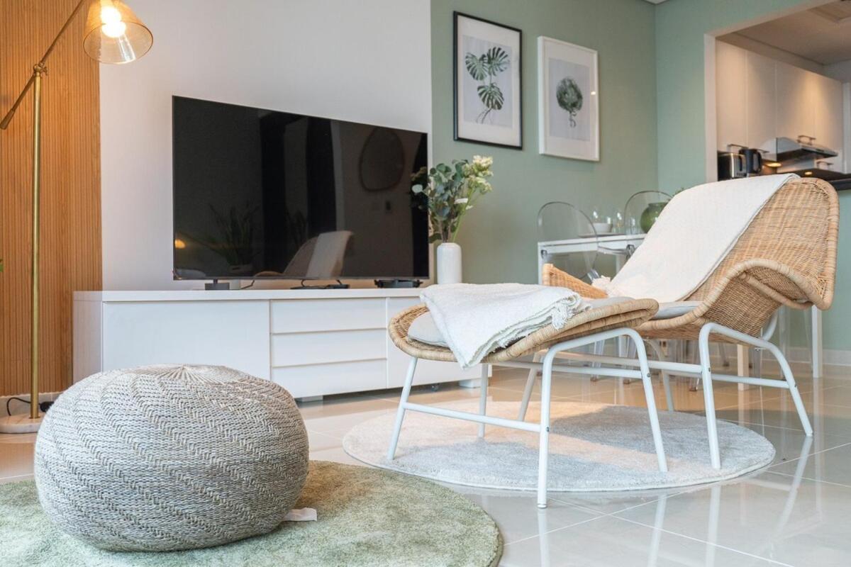 Welcoming Perfect For 2 In Marina Daire
