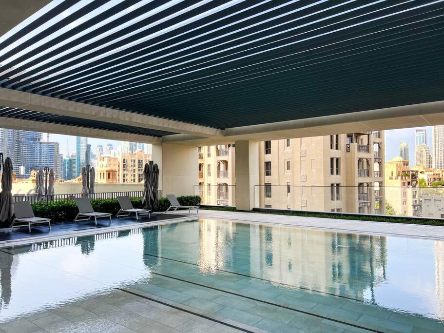 Modren 1br In Burj Royale 5mins Walk To Burj Khalifa - 508 Apartment Dubai
