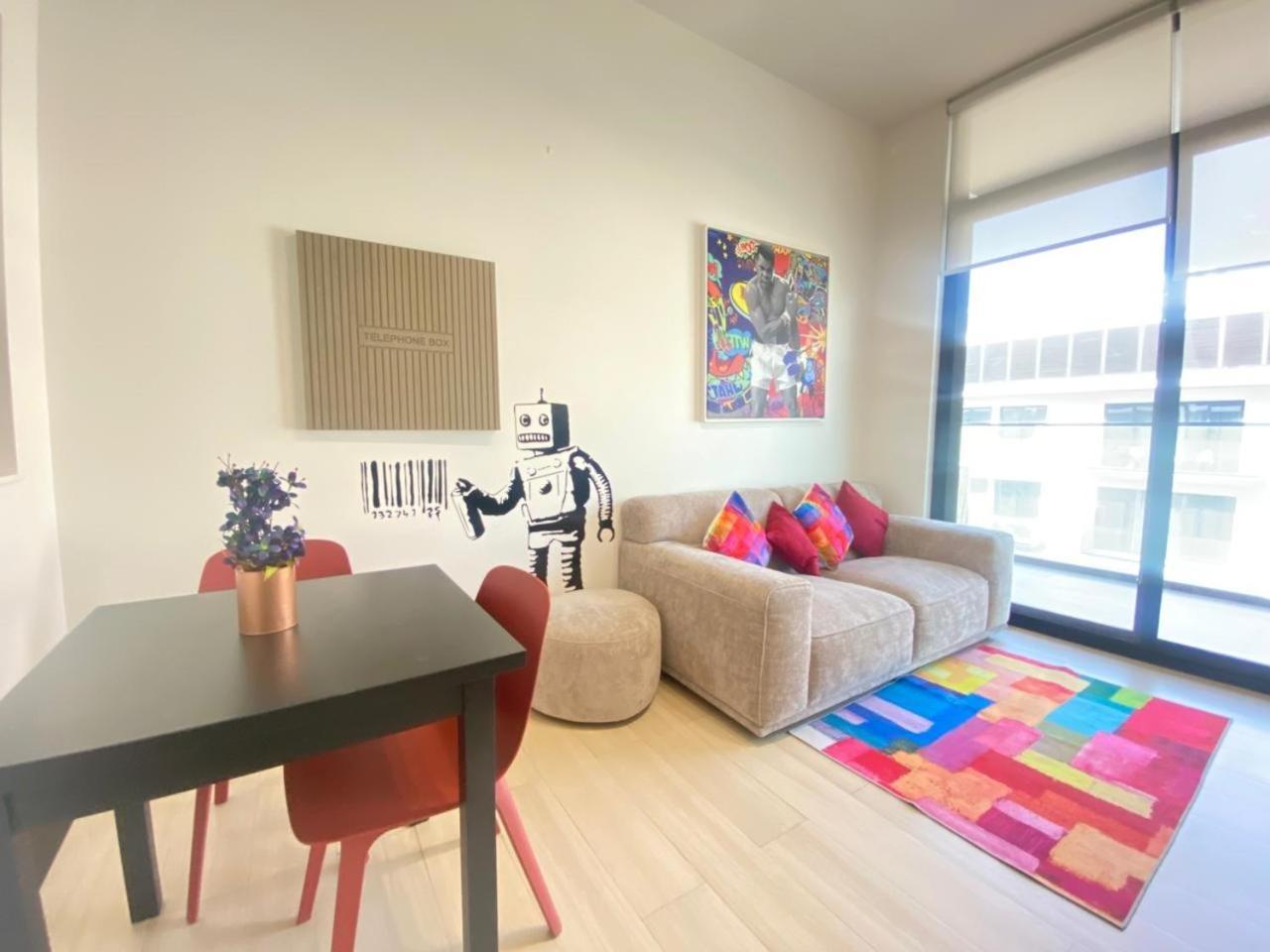 1 Bed Retreat- Rbe Vacation Homes-binghatti Luna Apartment *