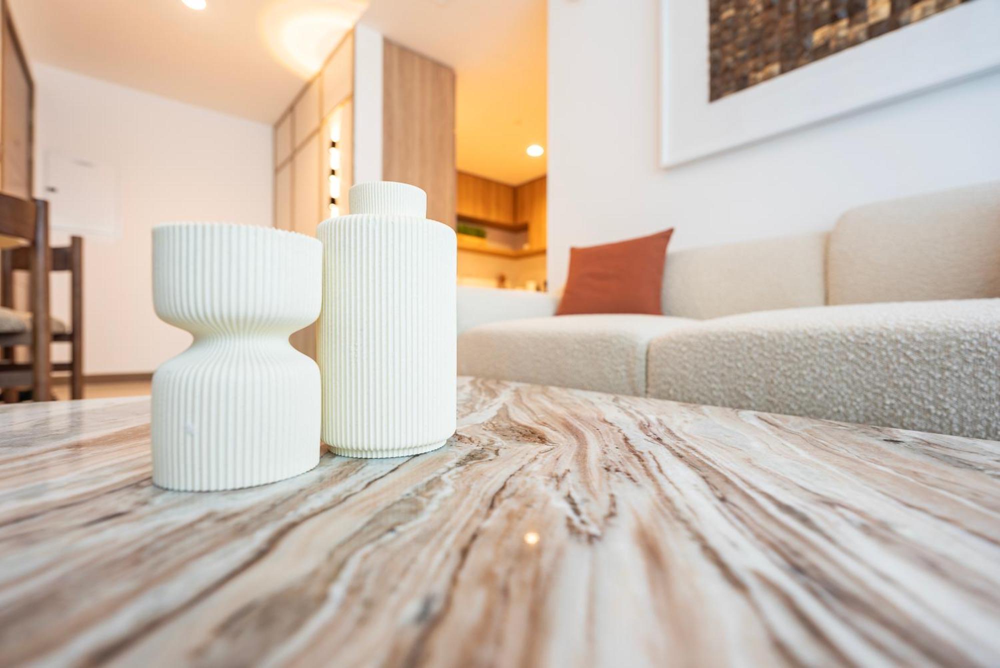 Elegant 2-bedroom Apartment, Branded & Luxury Amenities Daire Dubai