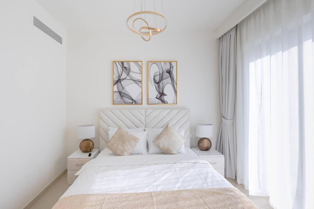 Luxurious 2br With Burj Khalifa View * Dubai