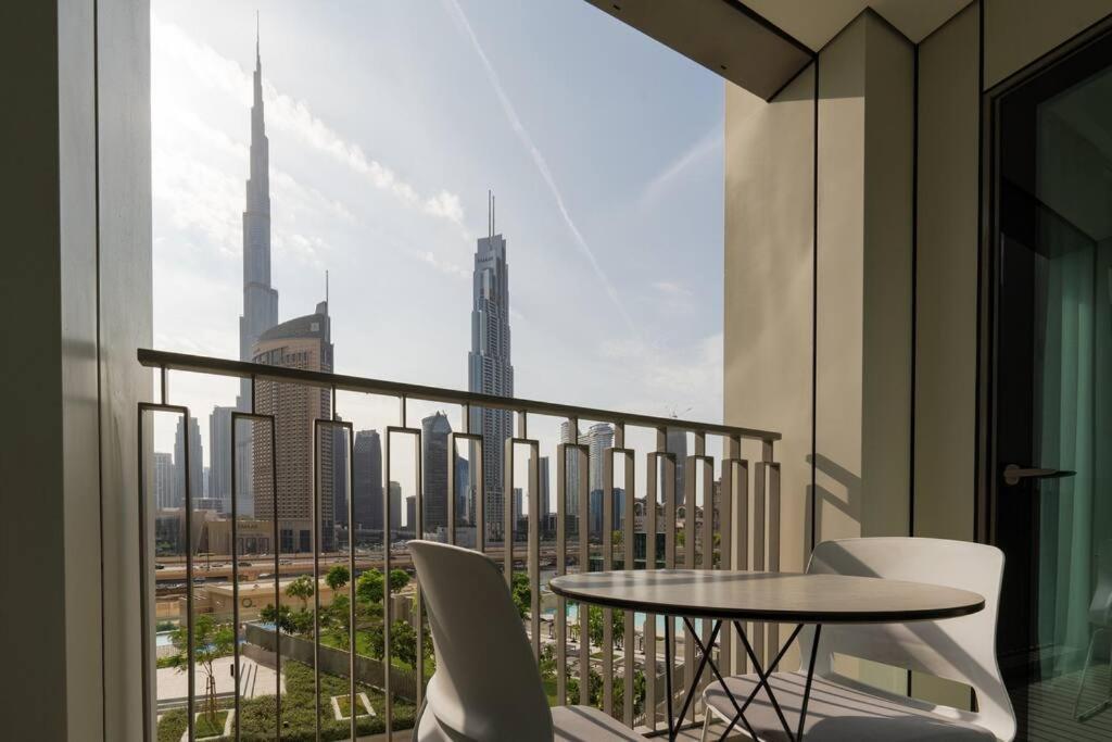 Luxurious 2br With Burj Khalifa View *