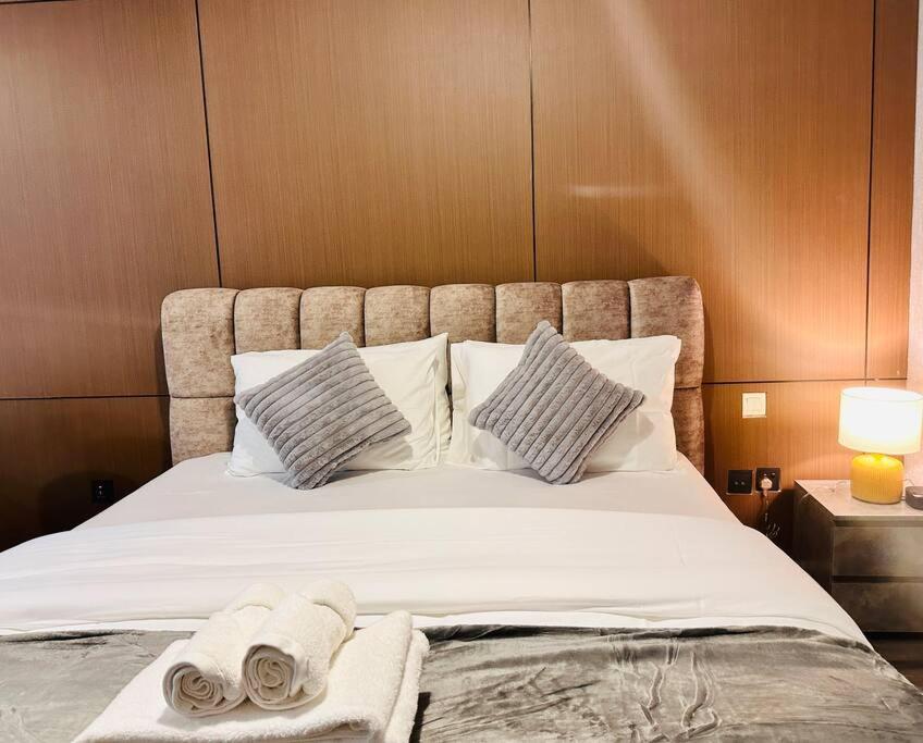 Airvistas Cozy Retreat At Business Bay, Apartment Dubai