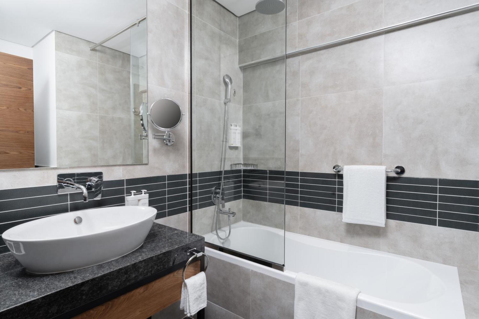 Hotel Avalon Jumeirah Village Circle Dubai