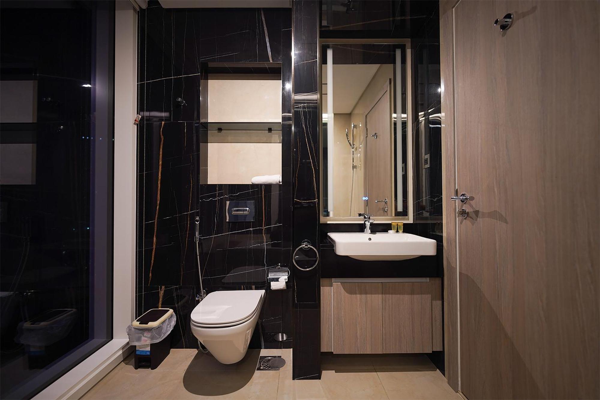 Brown Stone Homes Me Do Re Dubai