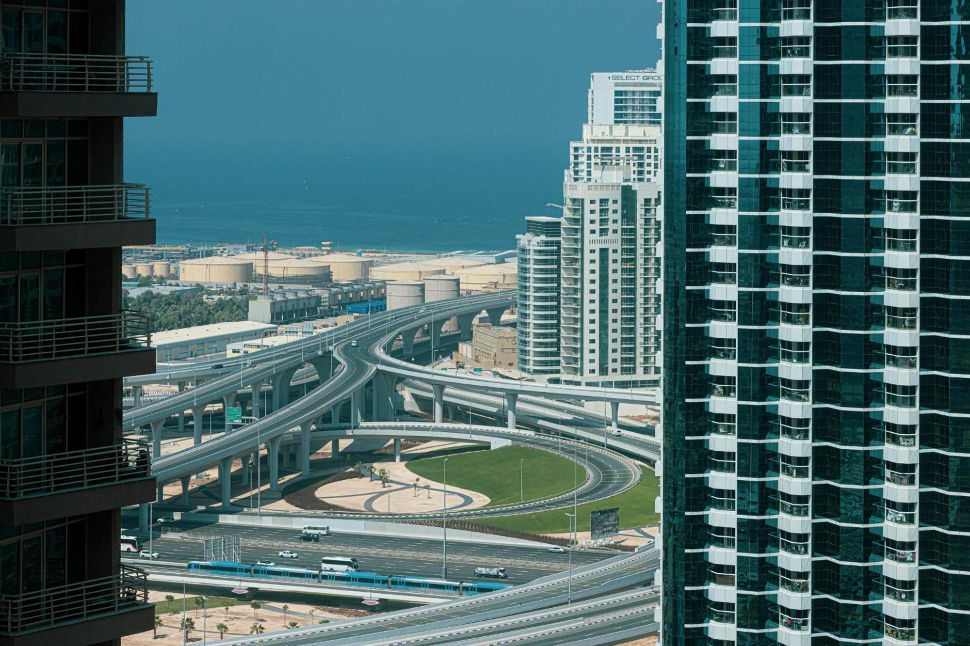 Stunning High-floor 1br Near Marina & Jbr Apartment *