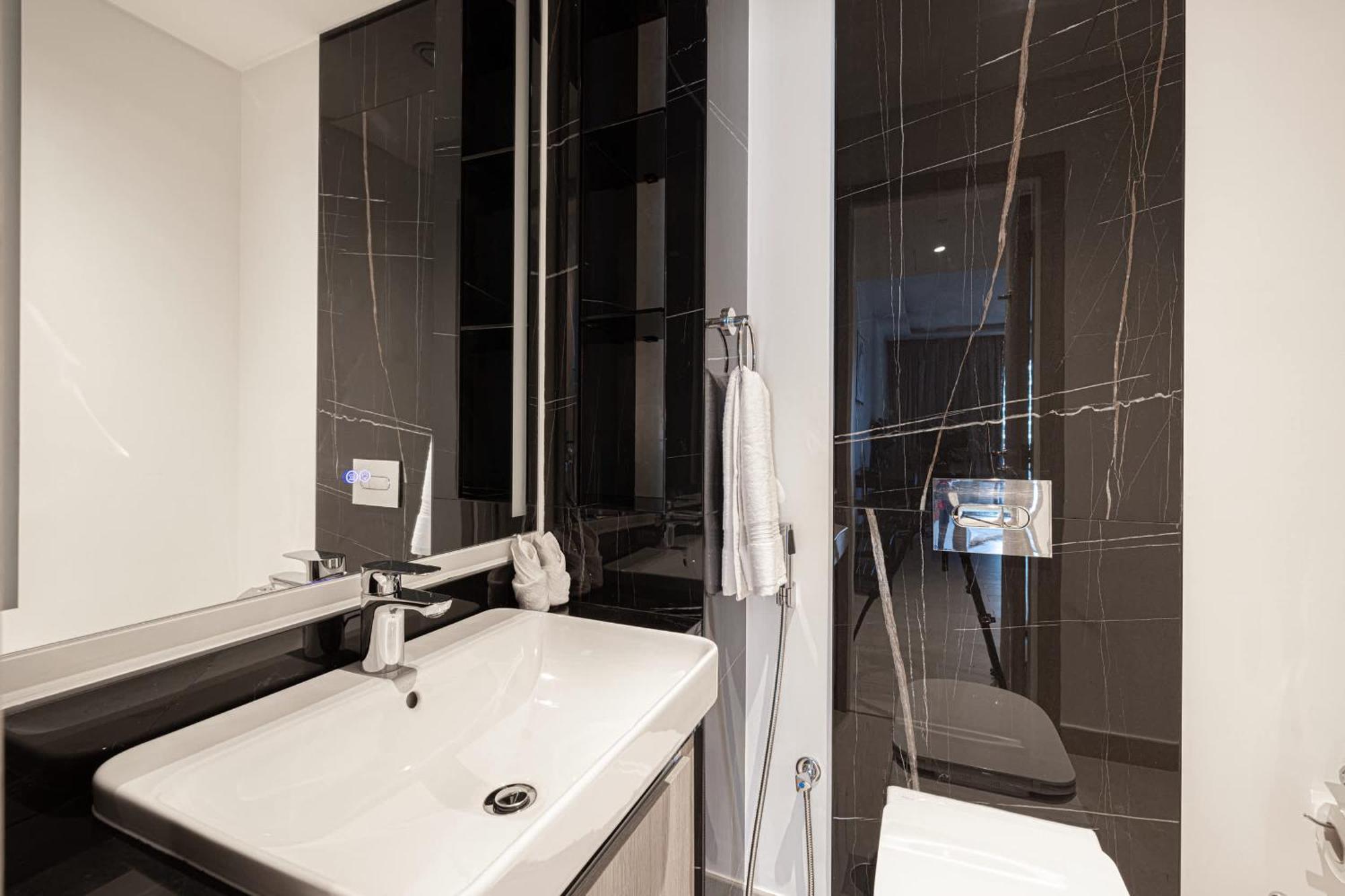 Stunning High-floor 1br Near Marina & Jbr Dubai