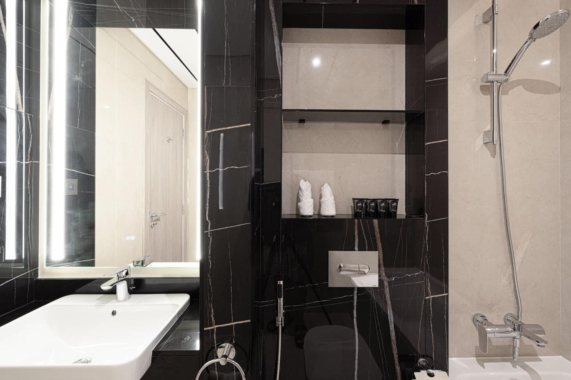 Stunning High-floor 1br Near Marina & Jbr Apartment *
