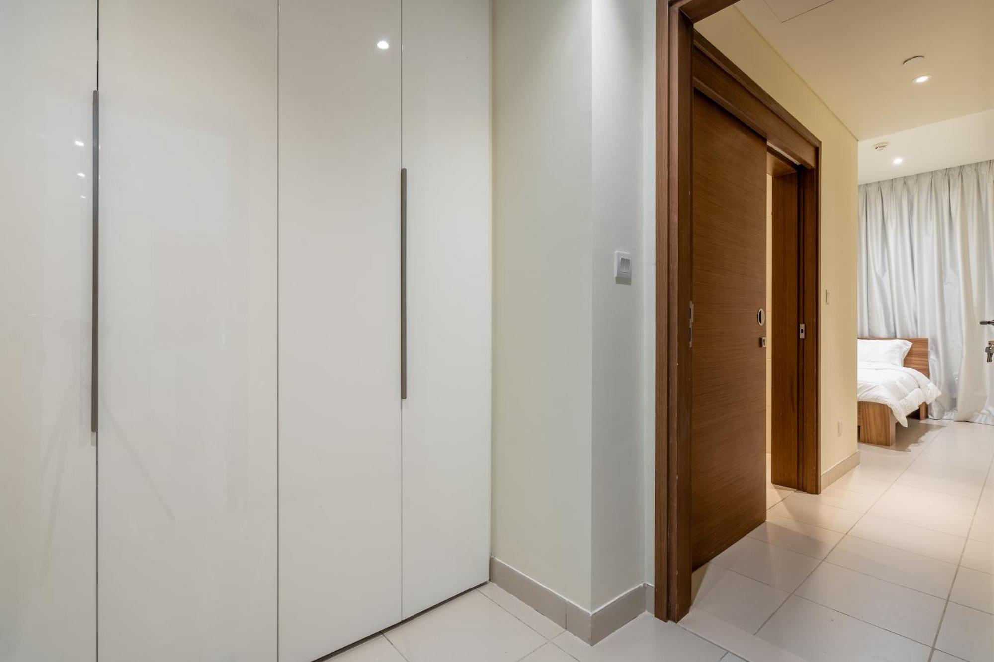 Walk Specter Dubai