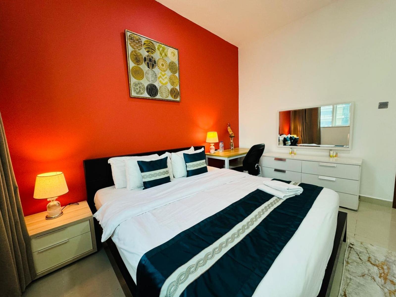 Guest house Private In 3 Bedroom Skynest Homes Marina Pinnacle *