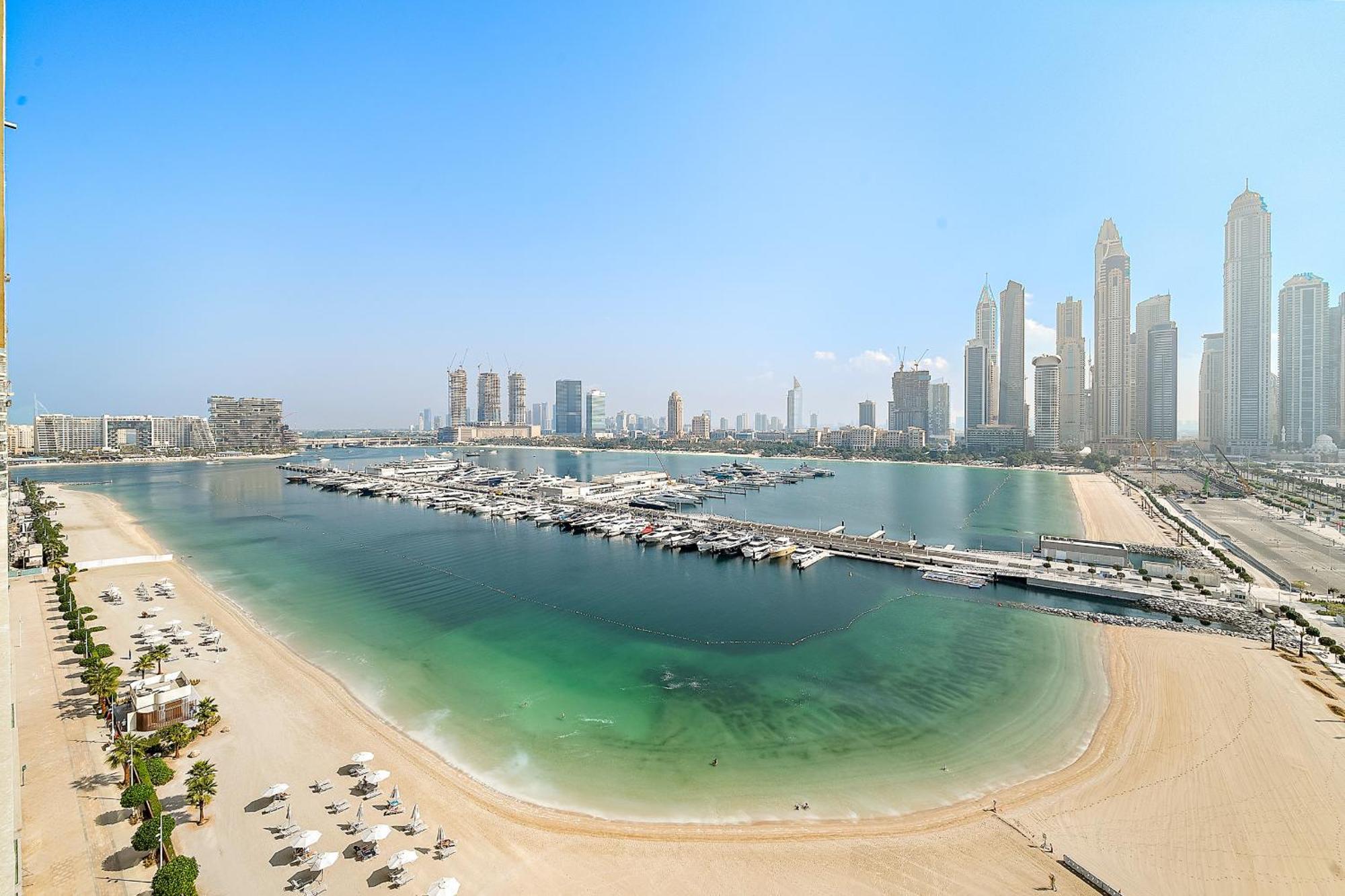 Vayk - Stunning 2 Bd In Emaar Beachfront With Beach Access Dubai
