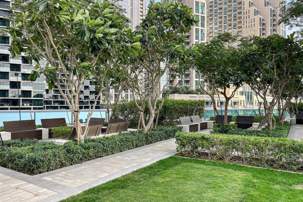 Apartment First Class 3br Panoramic Skyline View