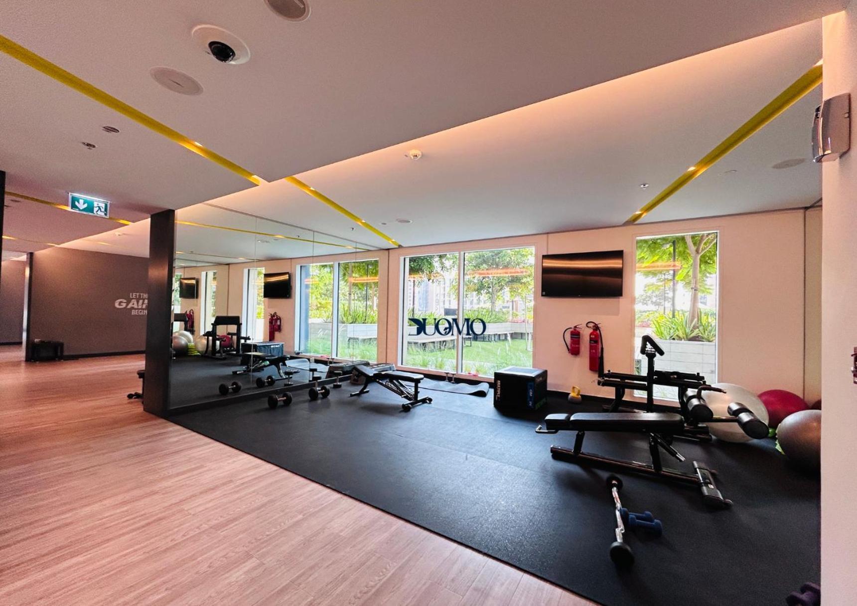 Myduomo- Stylish 1br-park, Community & Creek Views-405c