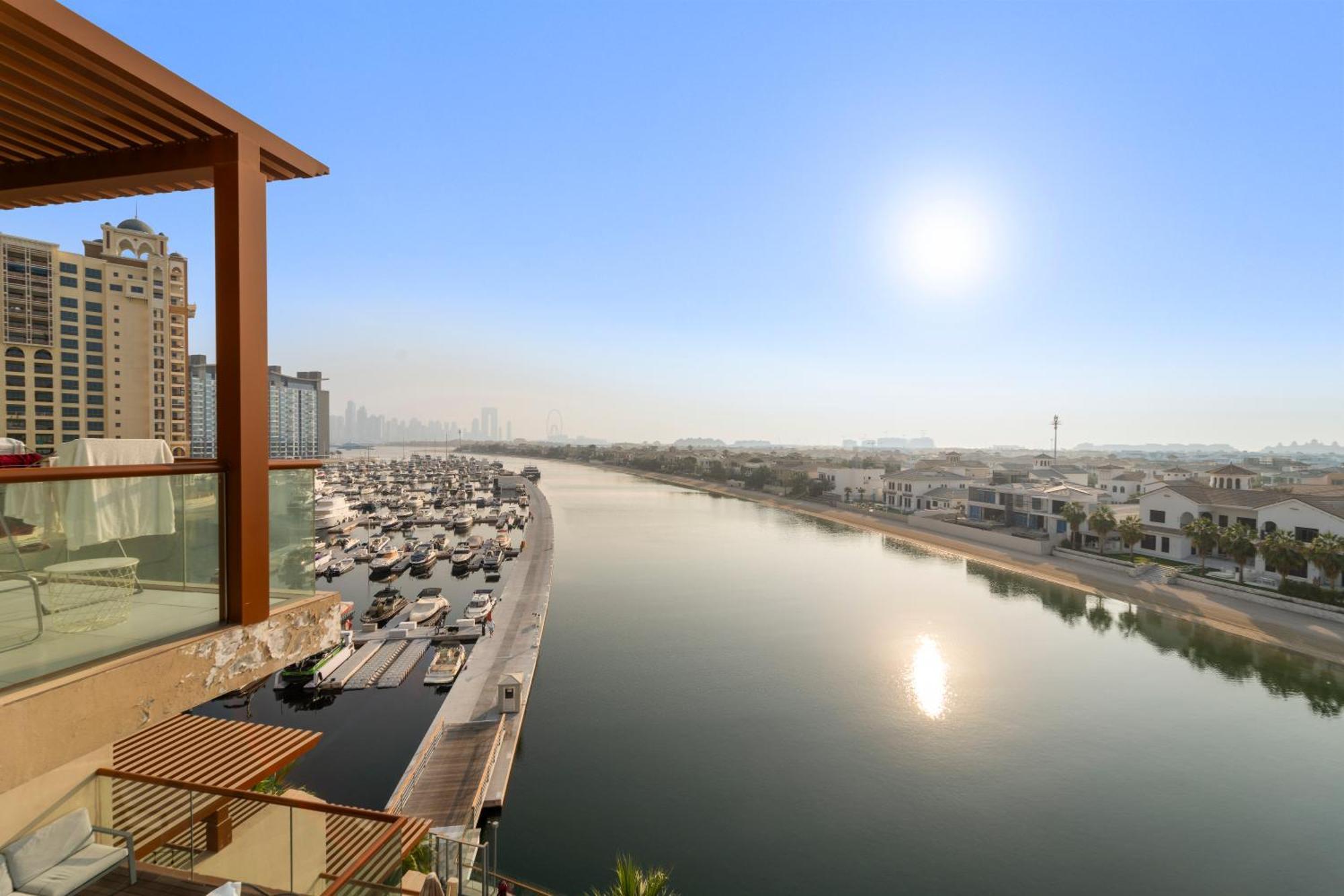 Palm Views West, Palm Jumeirah Apartment *