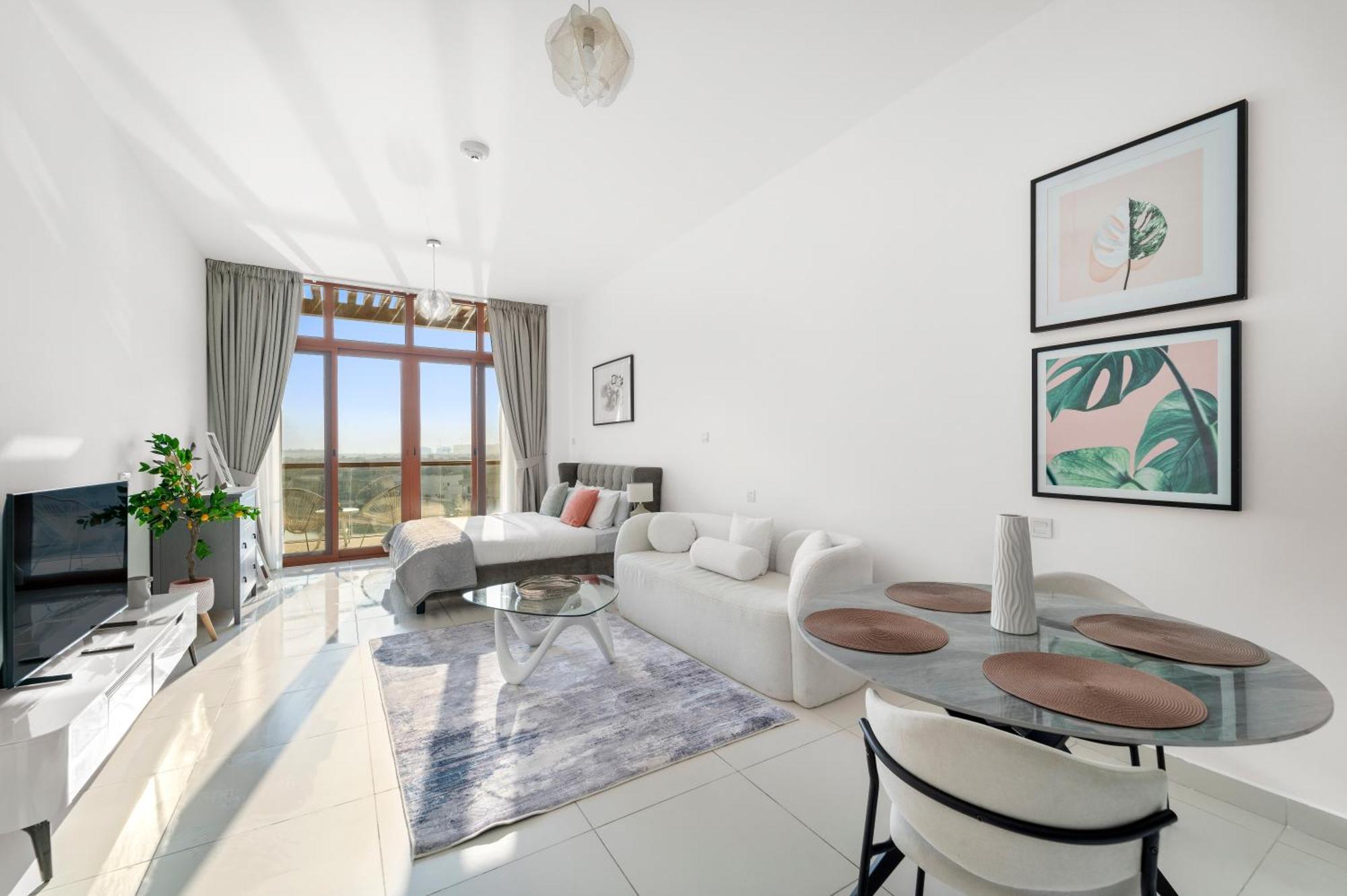 Palm Views West, Palm Jumeirah Apartment *