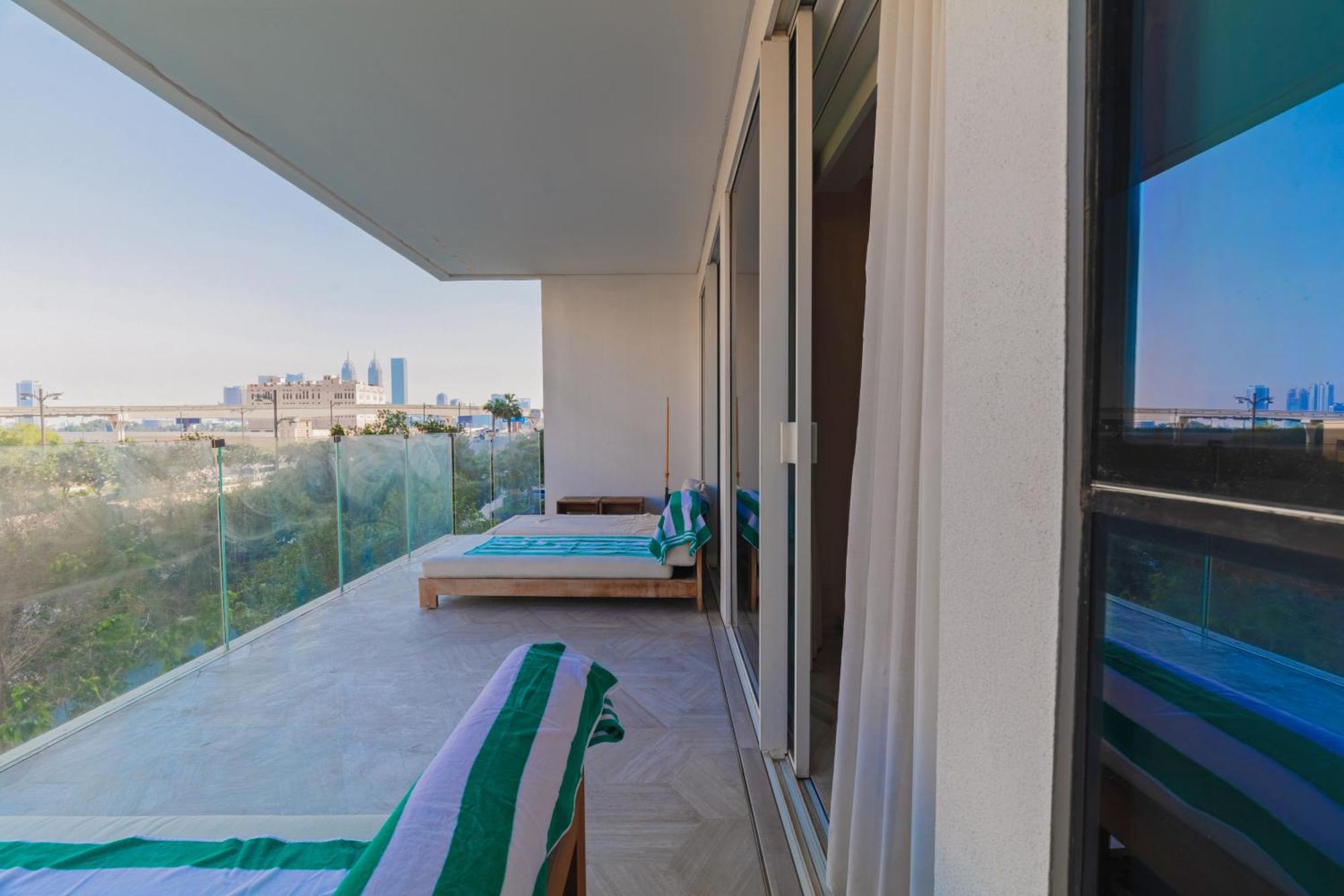 Luxury 3bdr Apartment, Pool & Access Apartamento