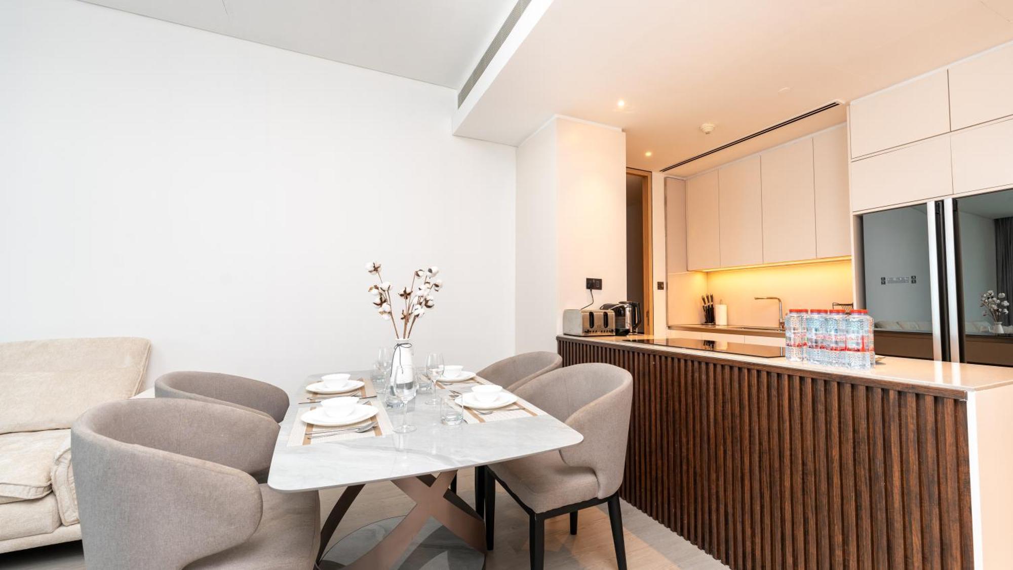 Apartment The Address Beach Jbr - 3br Beachfront With Ain View By Tlre *