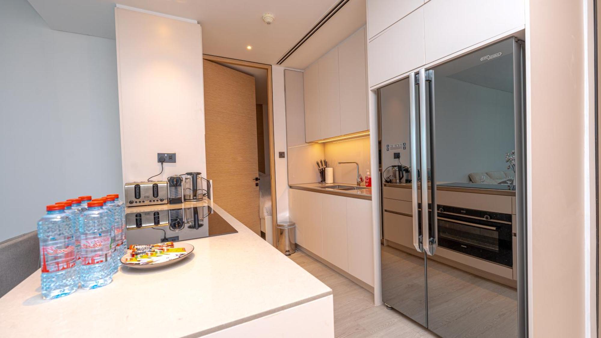 Apartment The Address Beach Jbr - 3br Beachfront With Ain View By Tlre Dubai