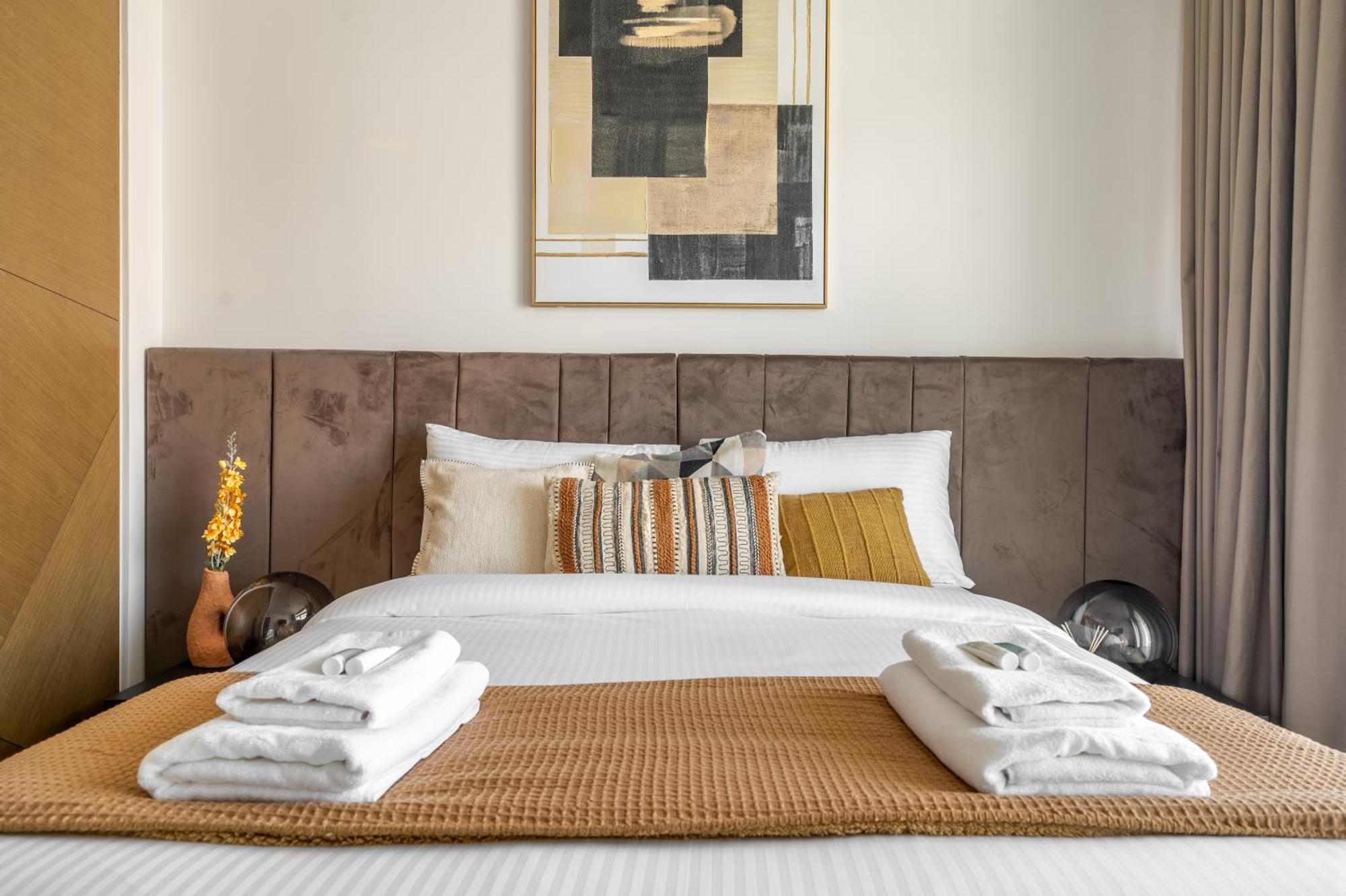 Luxury 2br Flat In Palace