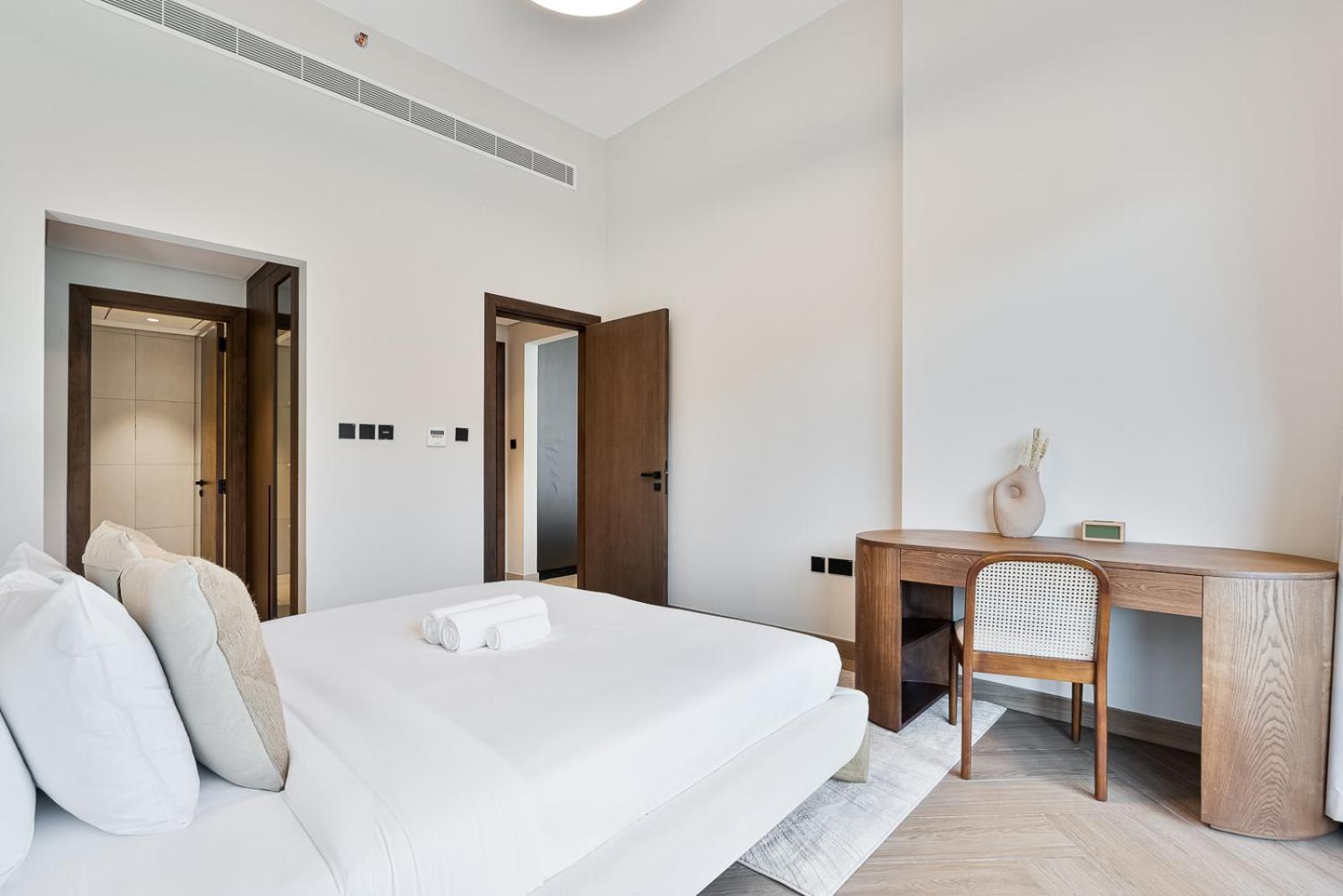 Modern 2 Bedroom Near Butterfly Garden Daire *