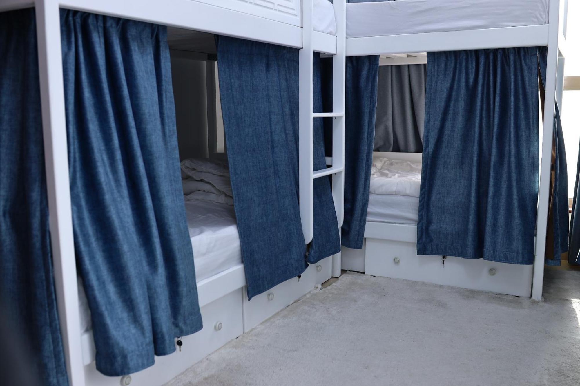 Shams Nouh Jbr Kapsül Otel *