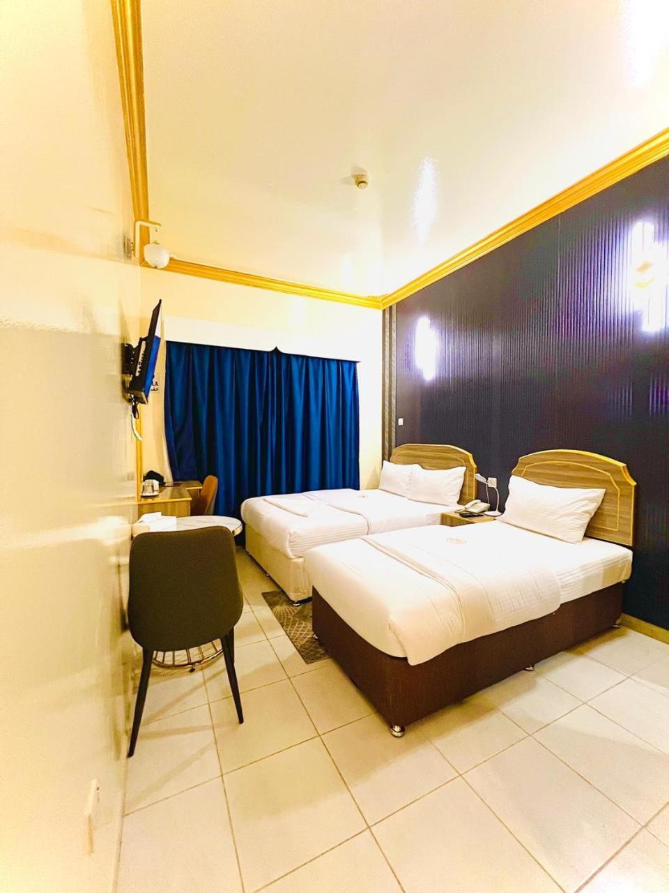 Galaxy Star Hotel