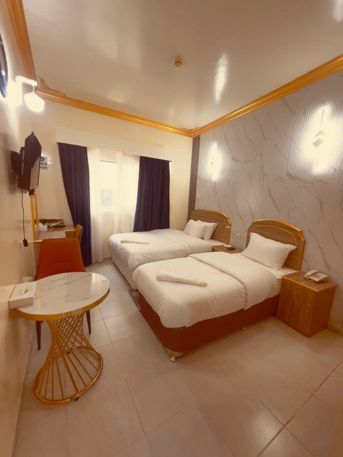 Galaxy Star Hotel