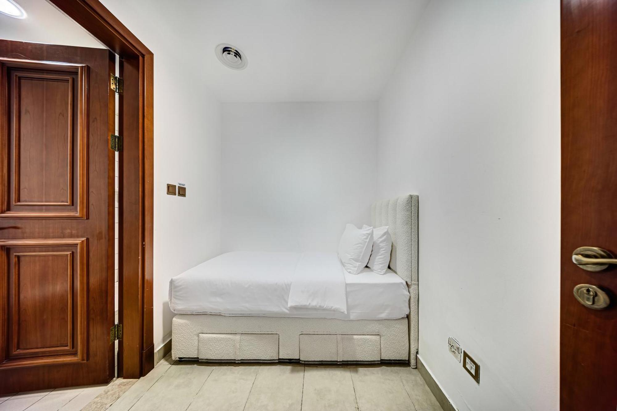 Spacious Family On The Palm Dubai