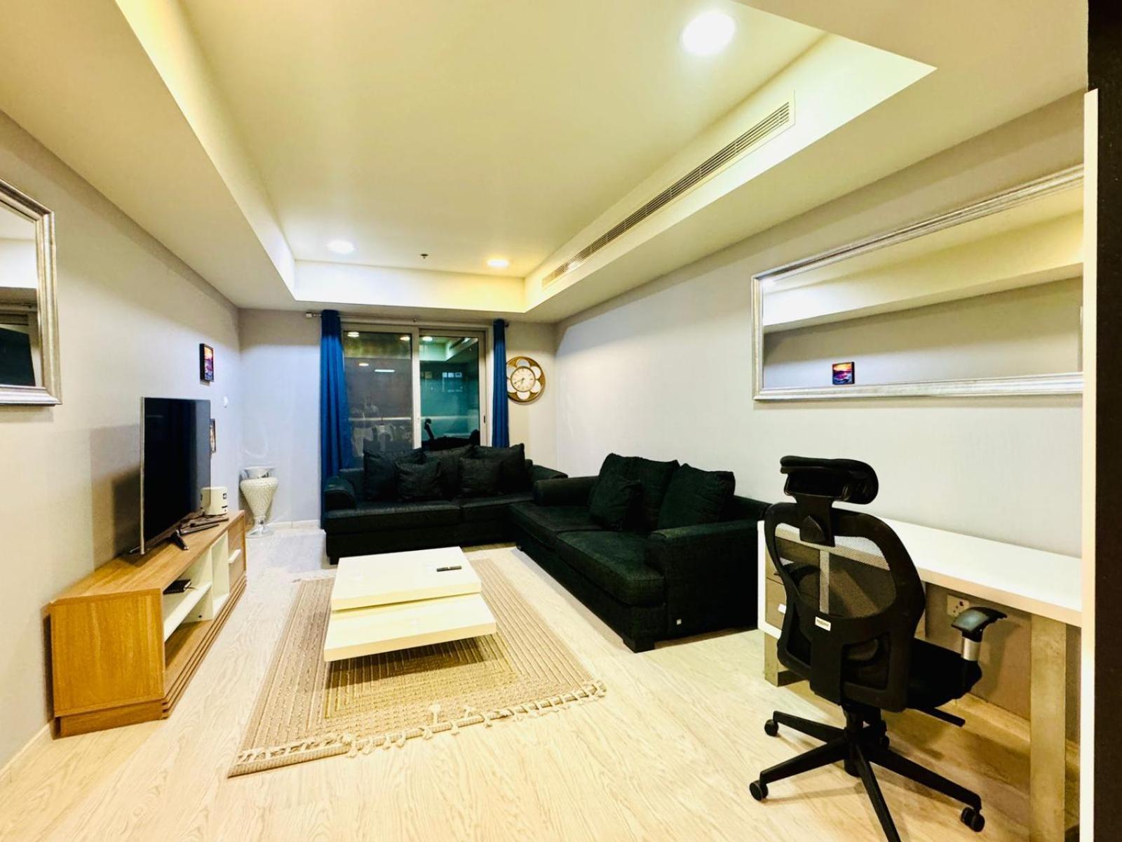 Skynest Homes Princess Tower 68th Floor 1 Bedroom Apartamento